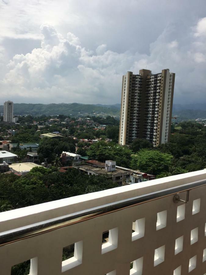 Trillium Residences Condominium Cebu Buitenkant foto