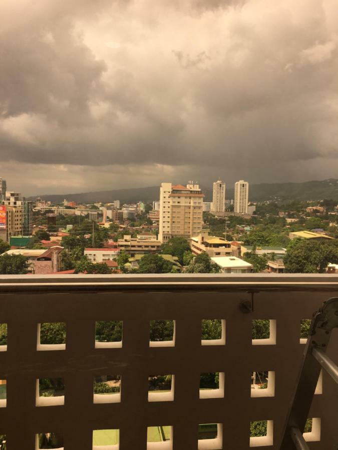 Trillium Residences Condominium Cebu Buitenkant foto